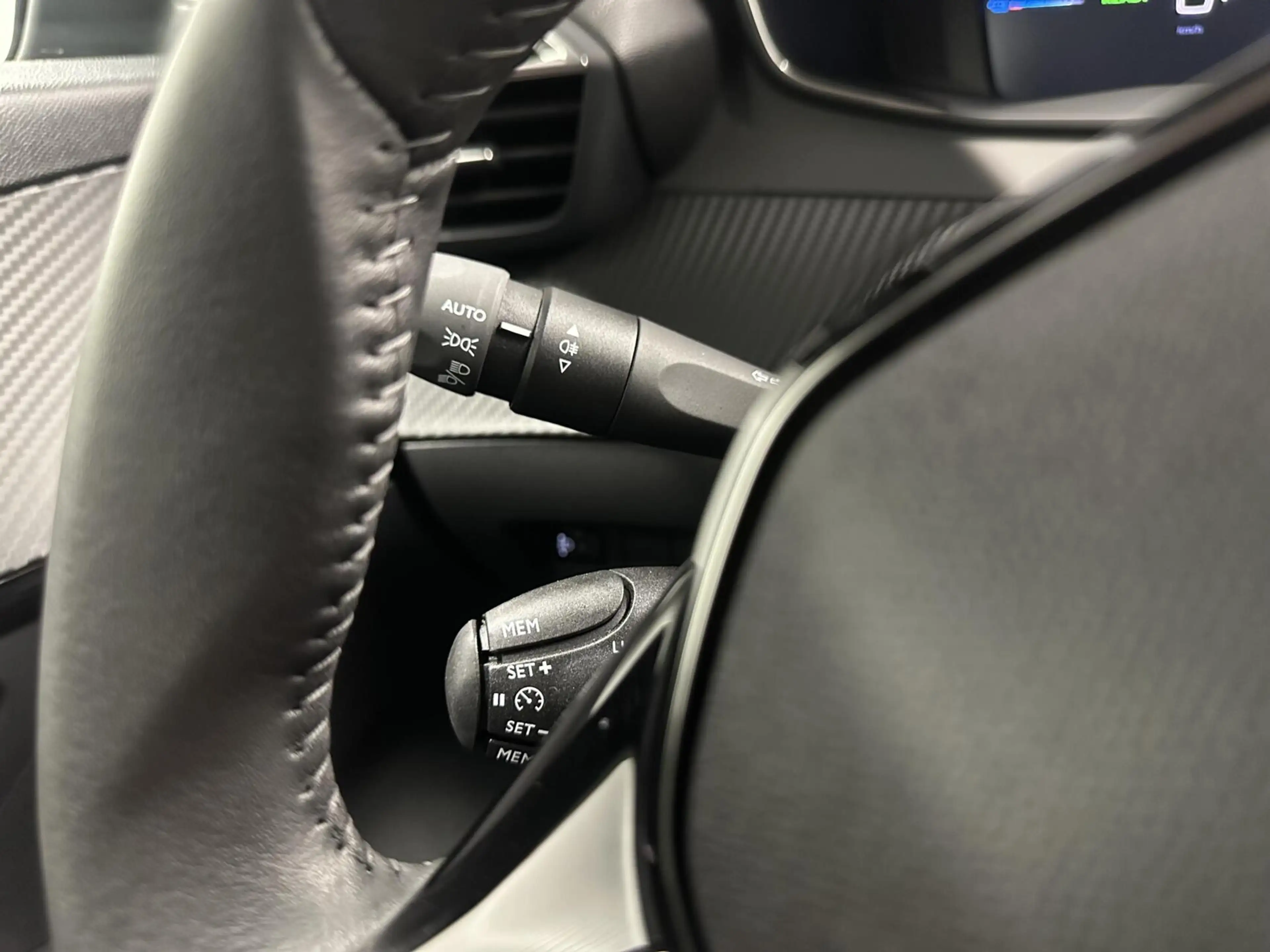 Peugeot e-208 EV Allure 50 kWh |3 Fase|LM|100kw|LED|1513km!| — photo 22