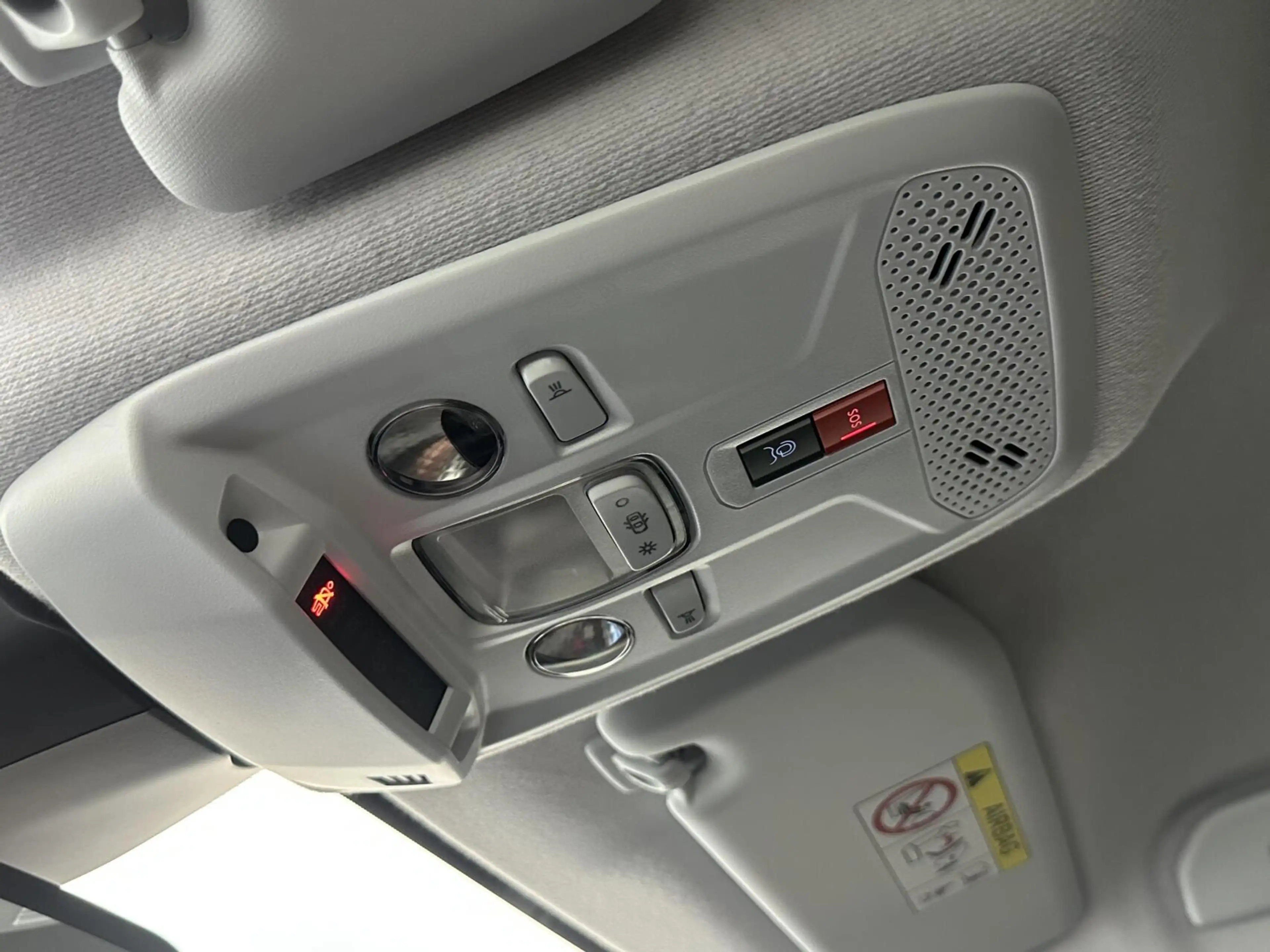 Peugeot e-208 EV Allure 50 kWh |3 Fase|LM|100kw|LED|1513km!| — photo 29