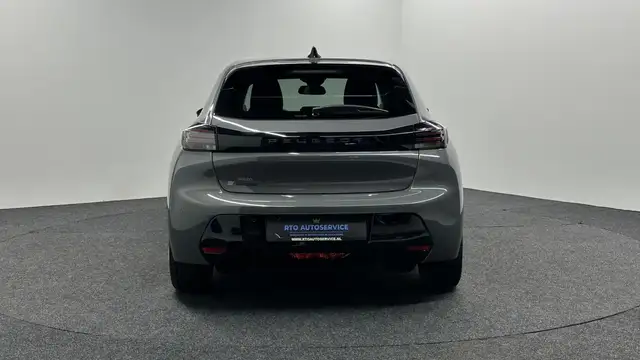 Peugeot E-208 view 7