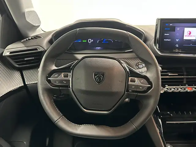 Peugeot E-208 view 18