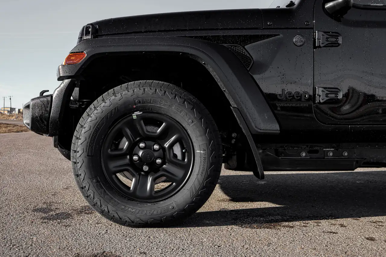 Jeep Wrangler снимка Jeep Wrangler