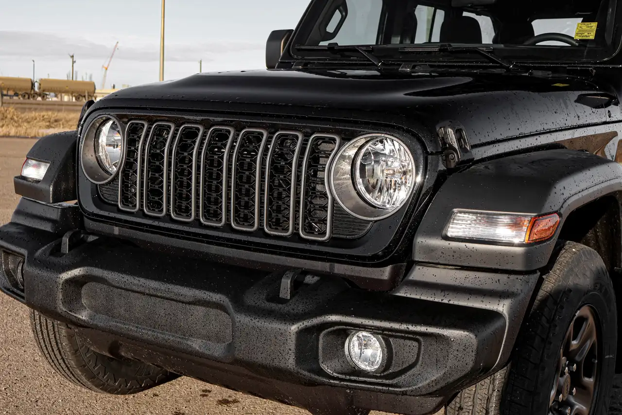 Jeep Wrangler снимка Jeep Wrangler