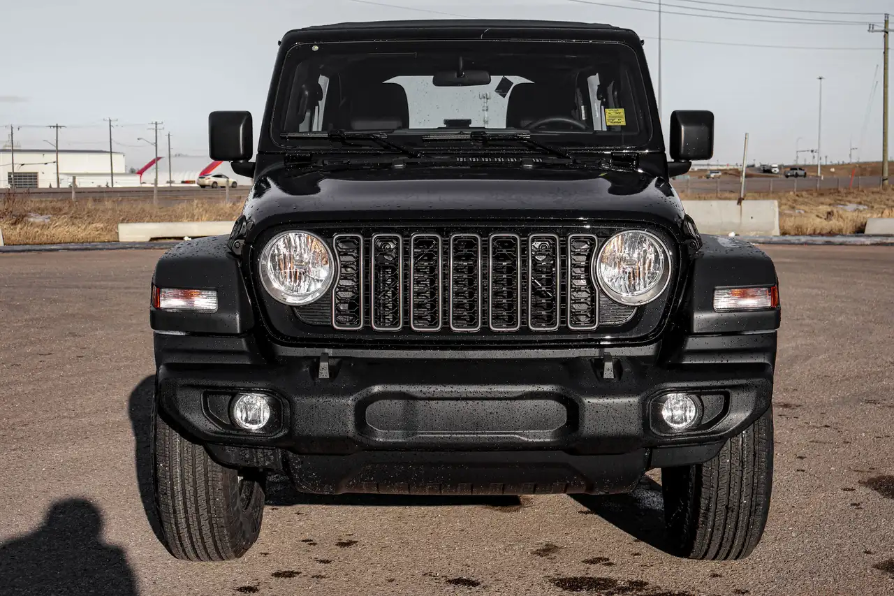 Jeep Wrangler снимка Jeep Wrangler