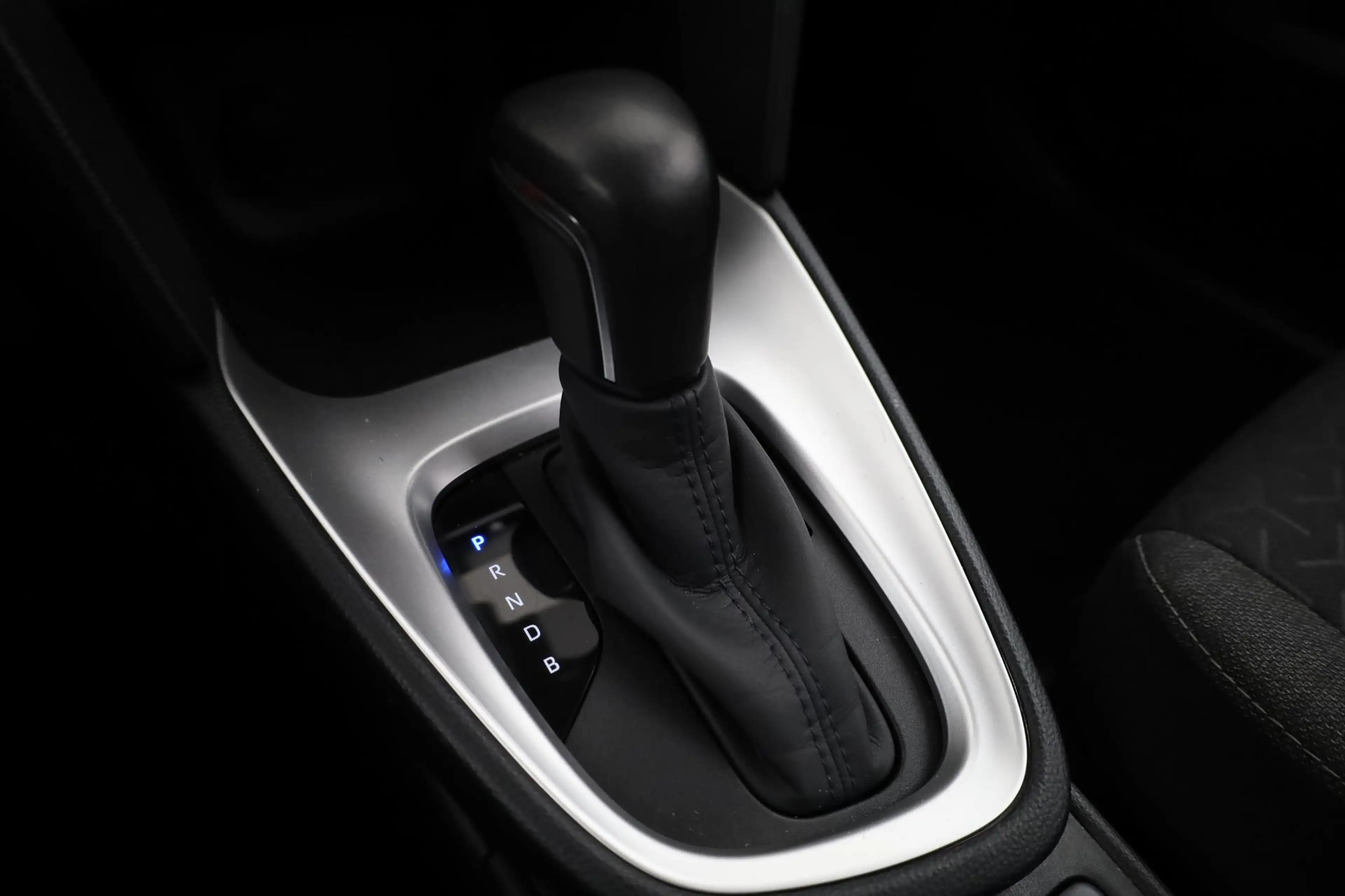 Toyota Yaris Cross 1.5 Hybrid 115 Active | All-seasons | Camera | Cru — photo 14