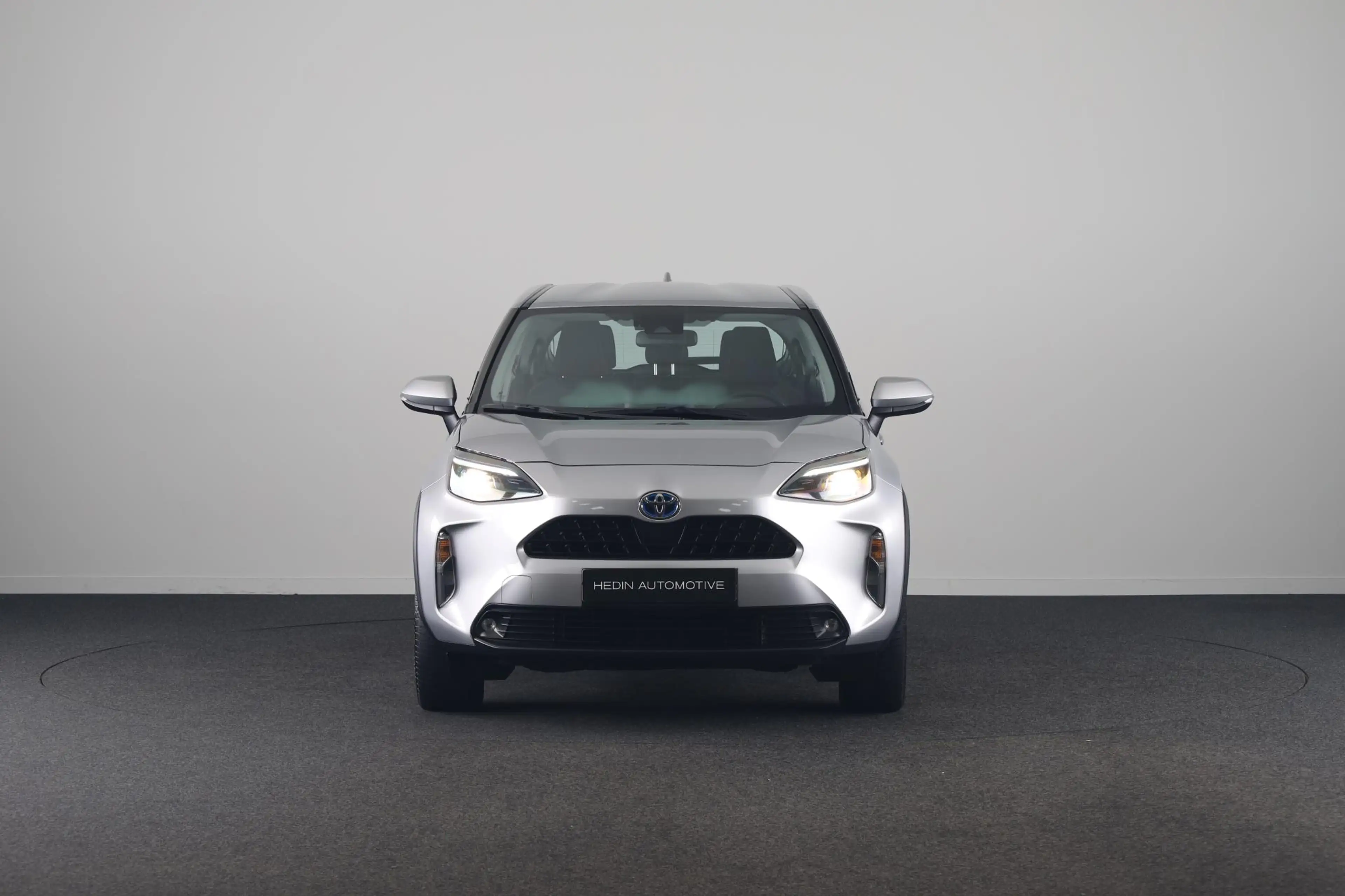 Toyota Yaris Cross 1.5 Hybrid 115 Active | All-seasons | Camera | Cru — photo 7