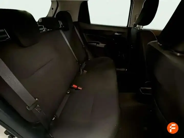 Suzuki Swift 1.2 GLE Mild Hybrid 2021, foto 16