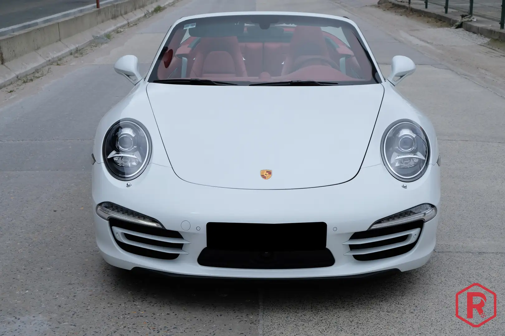 Porsche 991 Carrera 4S Cabriolet Sport Design 50 Years Edition Wit - 2