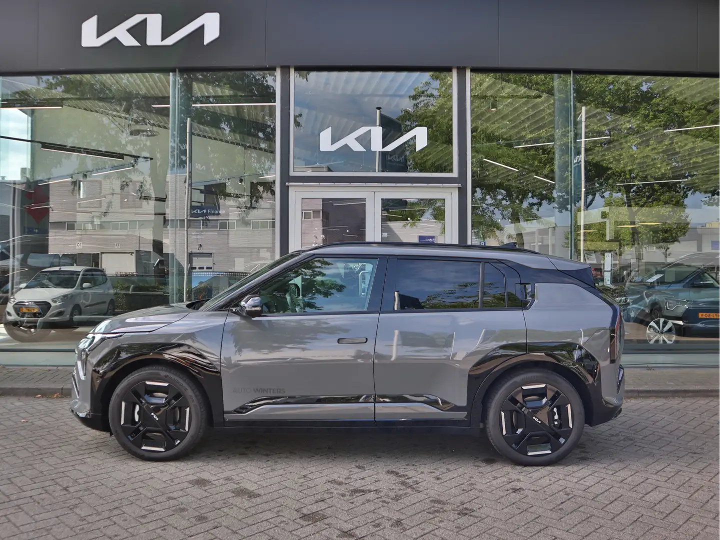 Kia EV3 GT-PlusLine 81.4 kWh Direct Leverbaar! Tot 10Jr. K Szary - 2