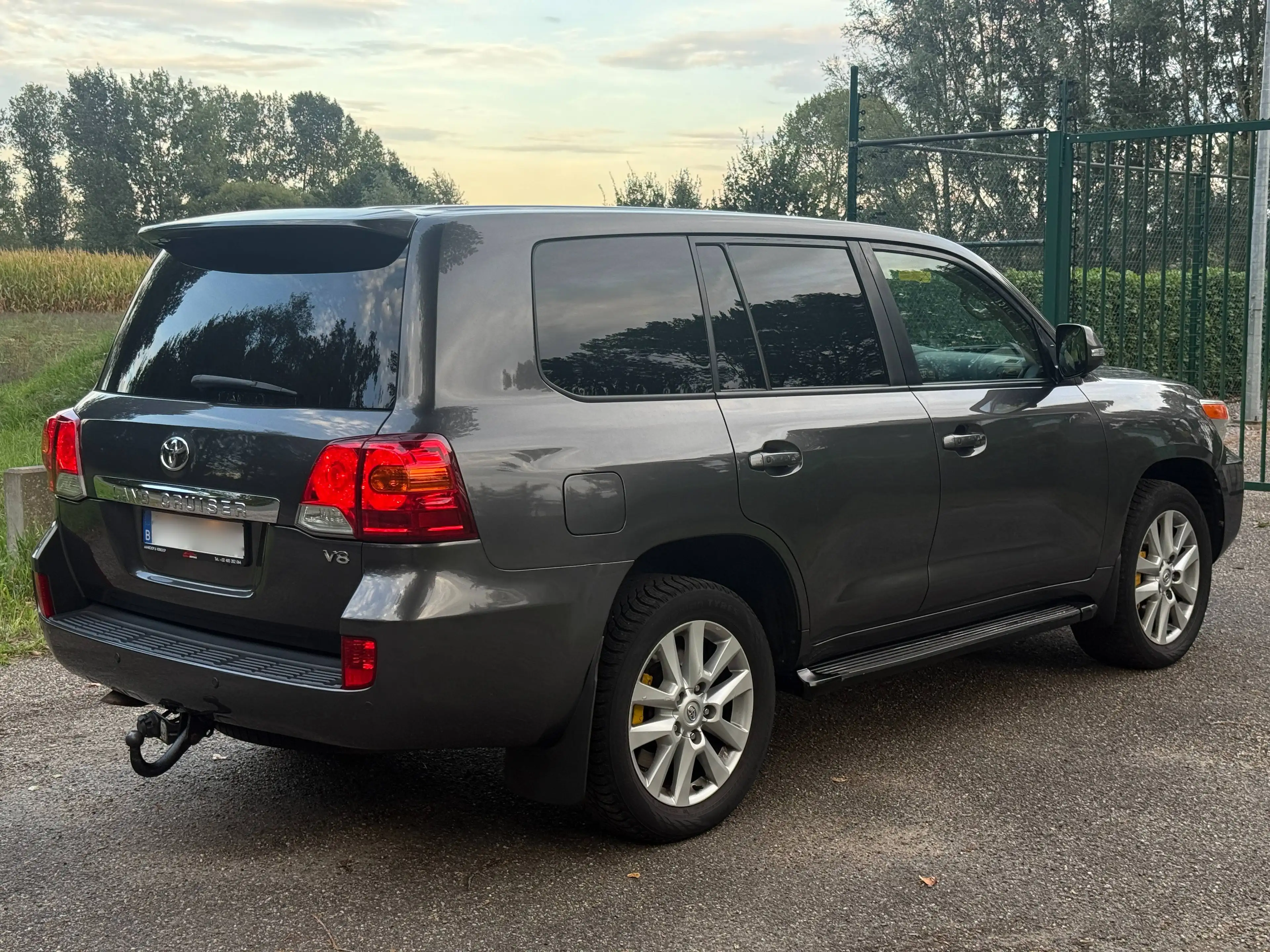 Toyota Land Cruiser Land Cruiser 4.5 D-4D V8 Premium — photo 5