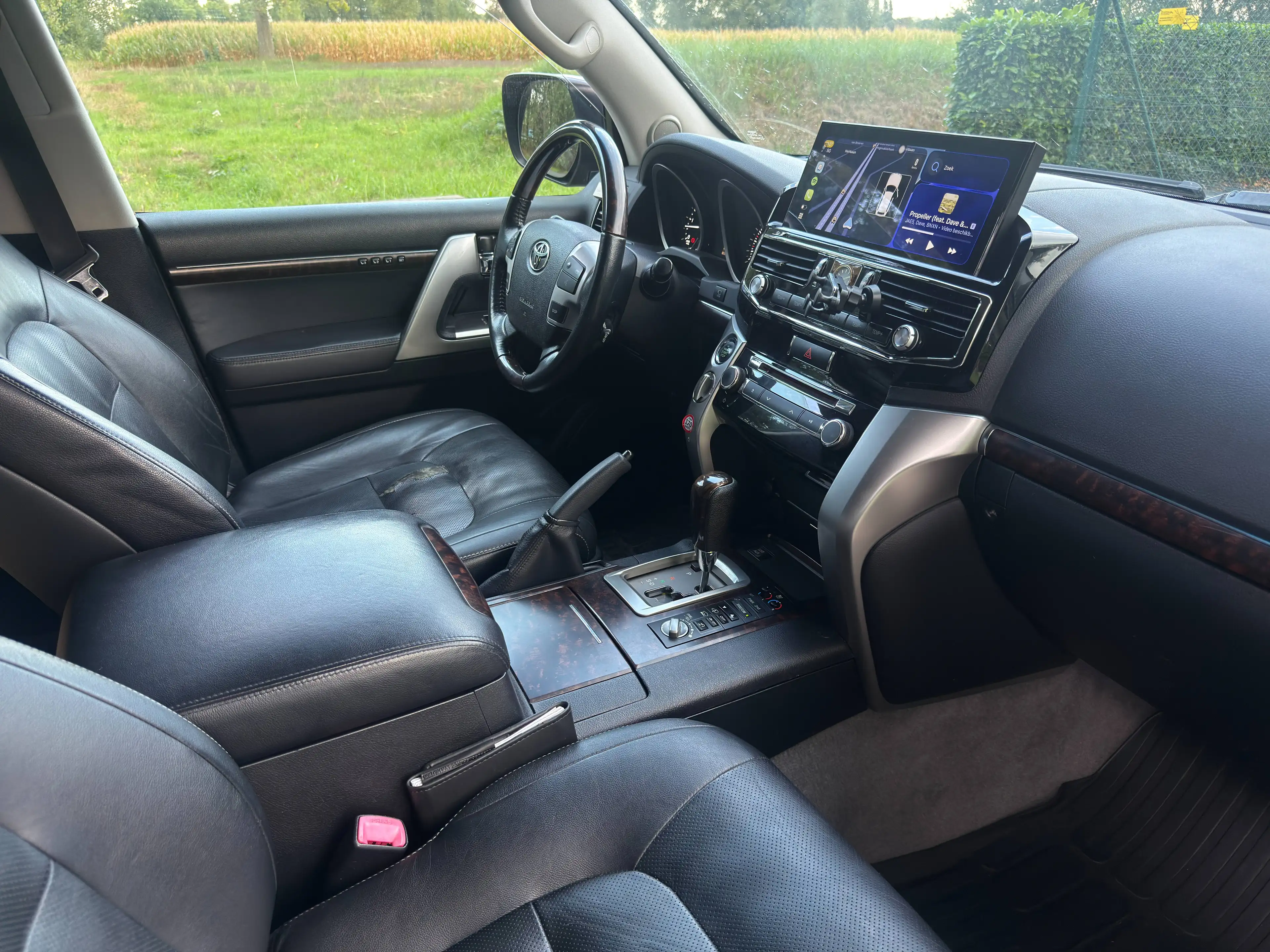 Toyota Land Cruiser Land Cruiser 4.5 D-4D V8 Premium — photo 14