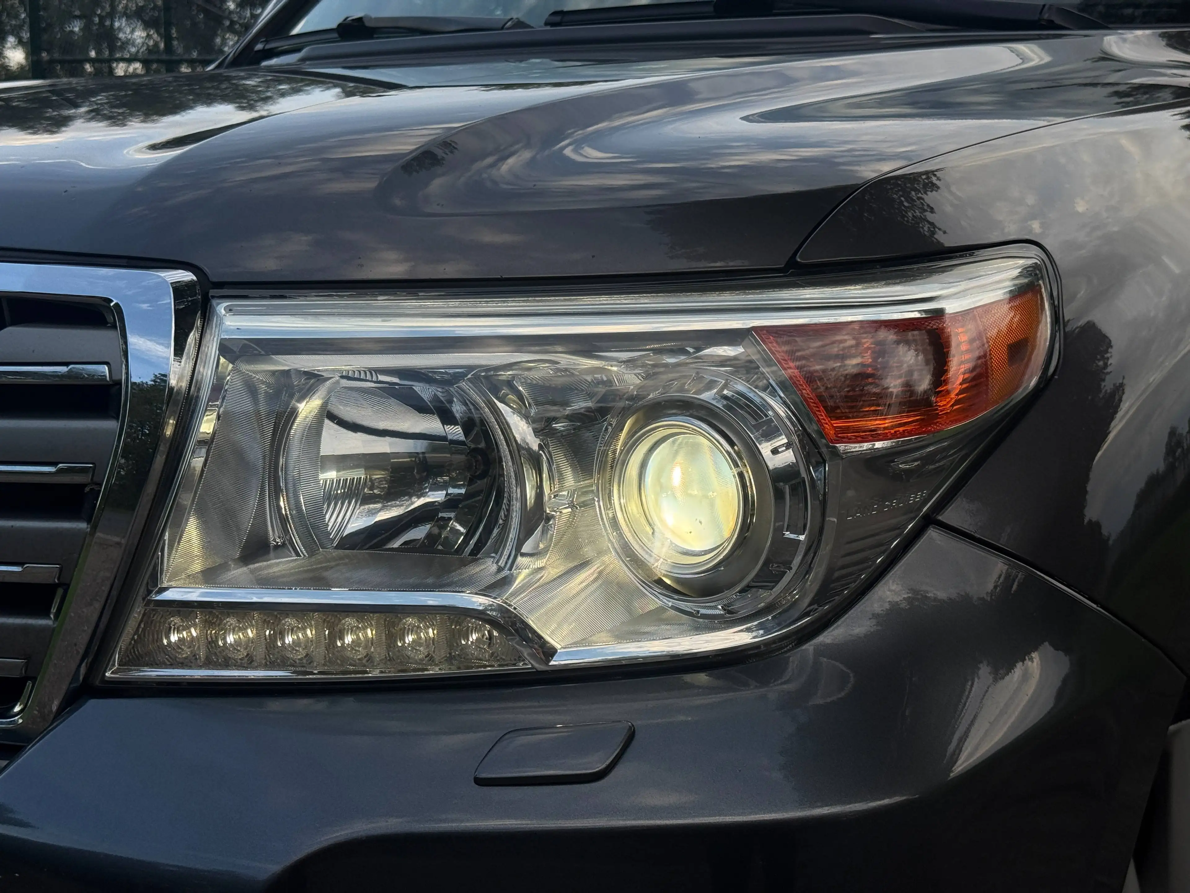 Toyota Land Cruiser Land Cruiser 4.5 D-4D V8 Premium — photo 8