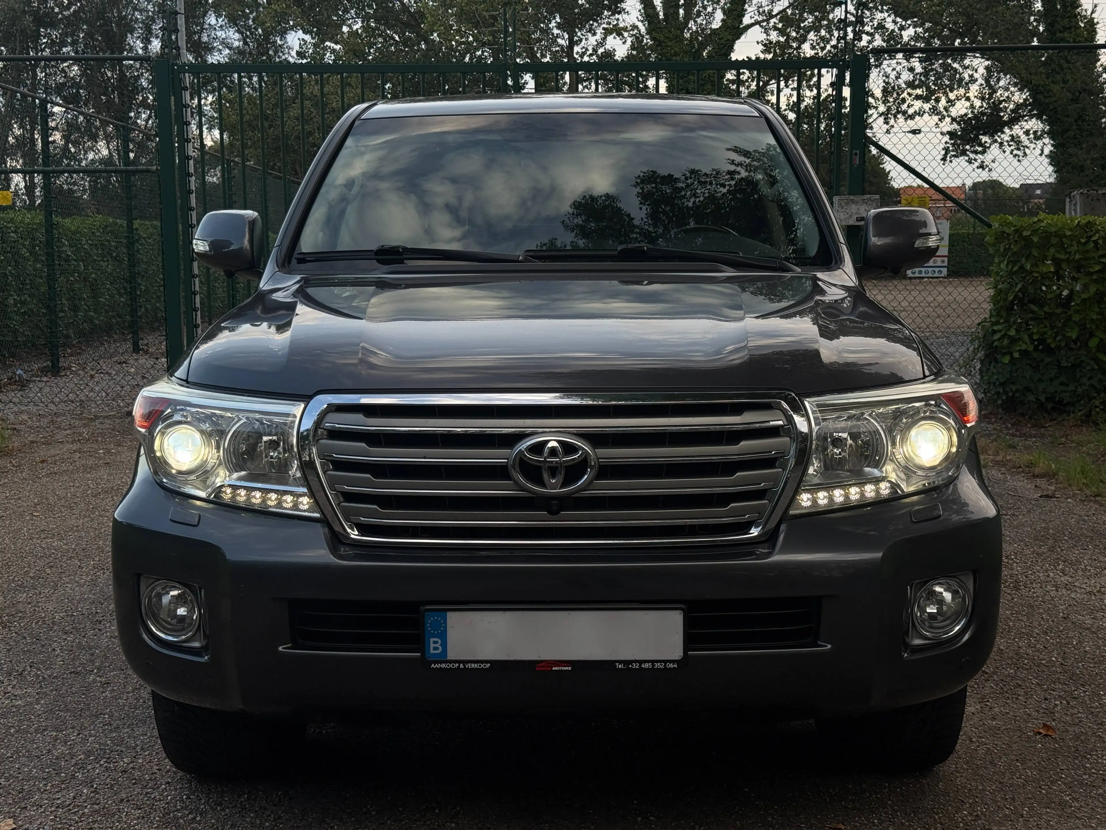 Toyota Land Cruiser Land Cruiser 4.5 D-4D V8 Premium — photo 6