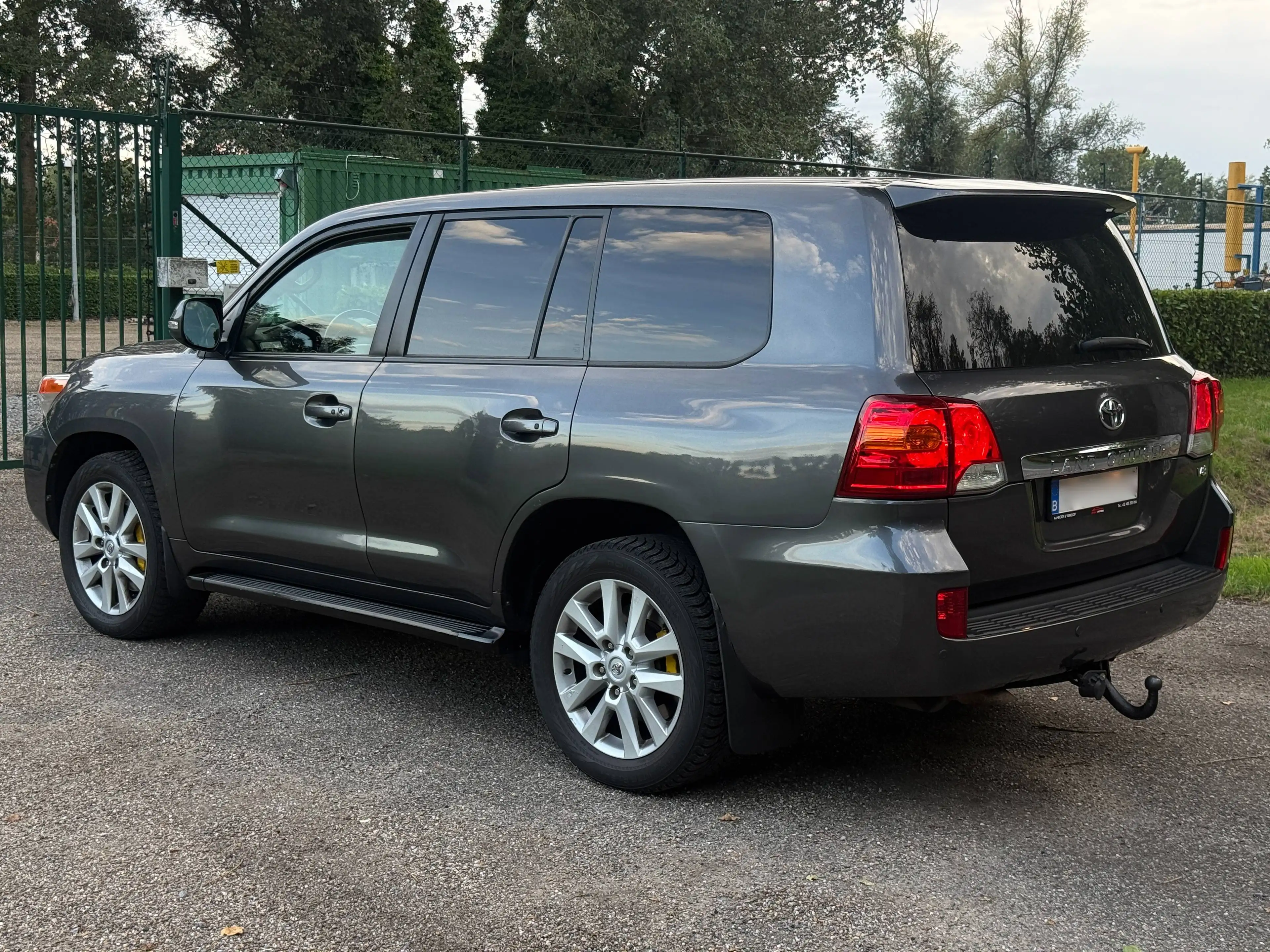 Toyota Land Cruiser Land Cruiser 4.5 D-4D V8 Premium — photo 4