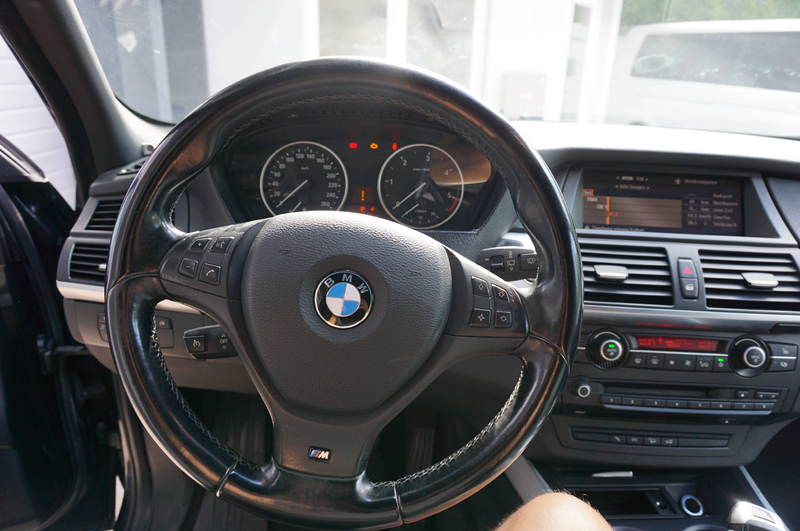 BMW X5 3.0 d M Sport — photo 12
