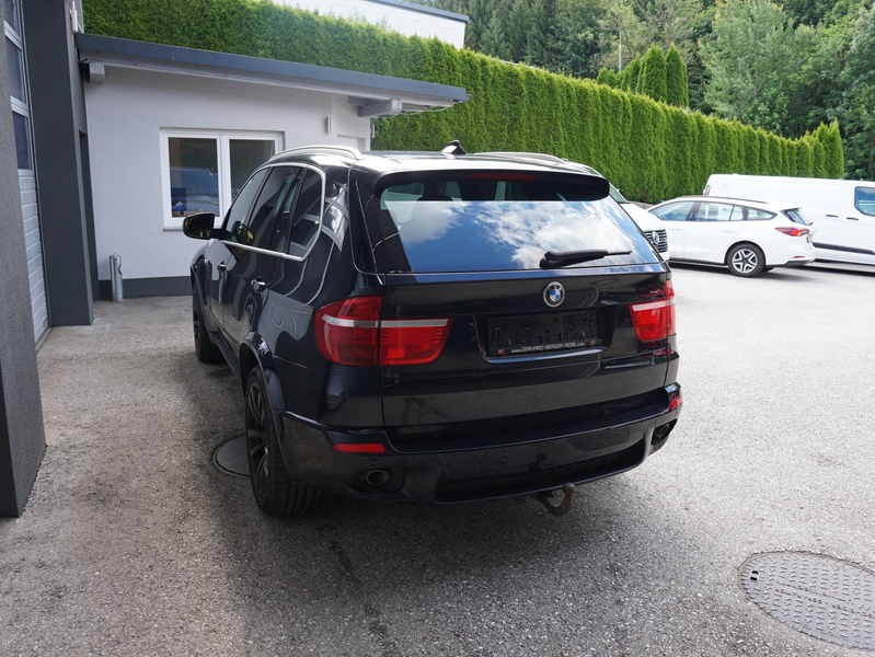 BMW X5 3.0 d M Sport — photo 4