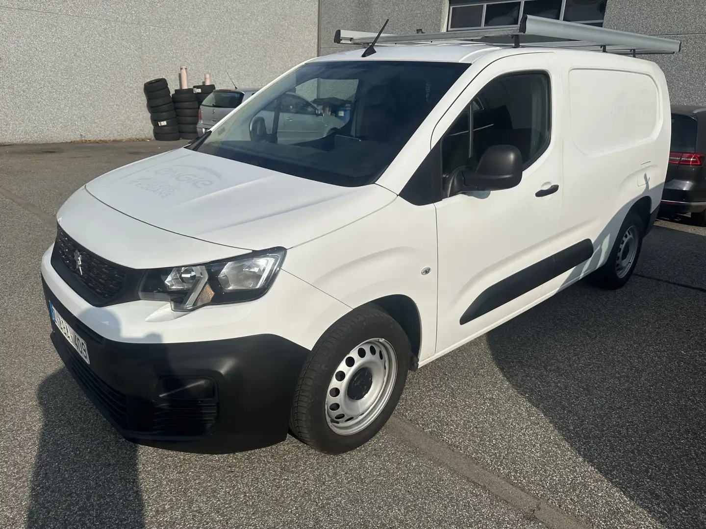 Peugeot Partner Partner 1.5 BlueHDi 100 L2 EHZ S Wit - 2