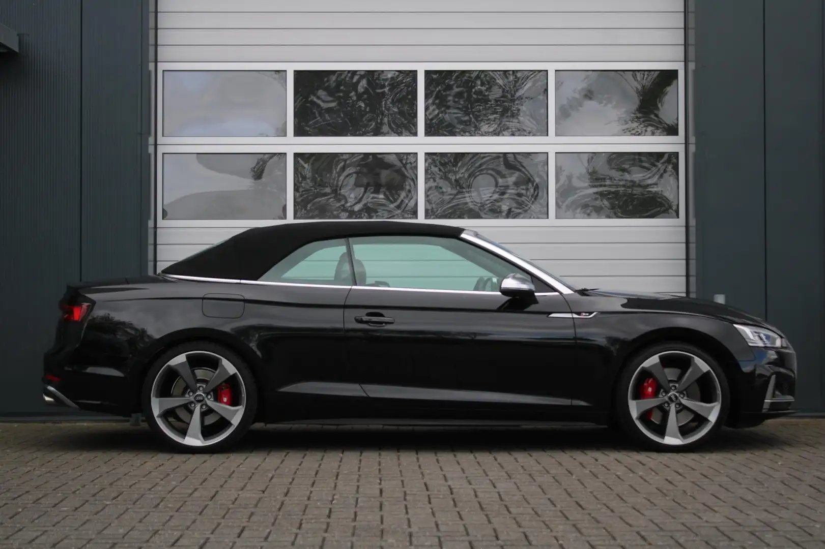 Audi S5 Cabriolet 3.0 TFSI S5 quattro Pro Line Plus 354pk Noir - 2