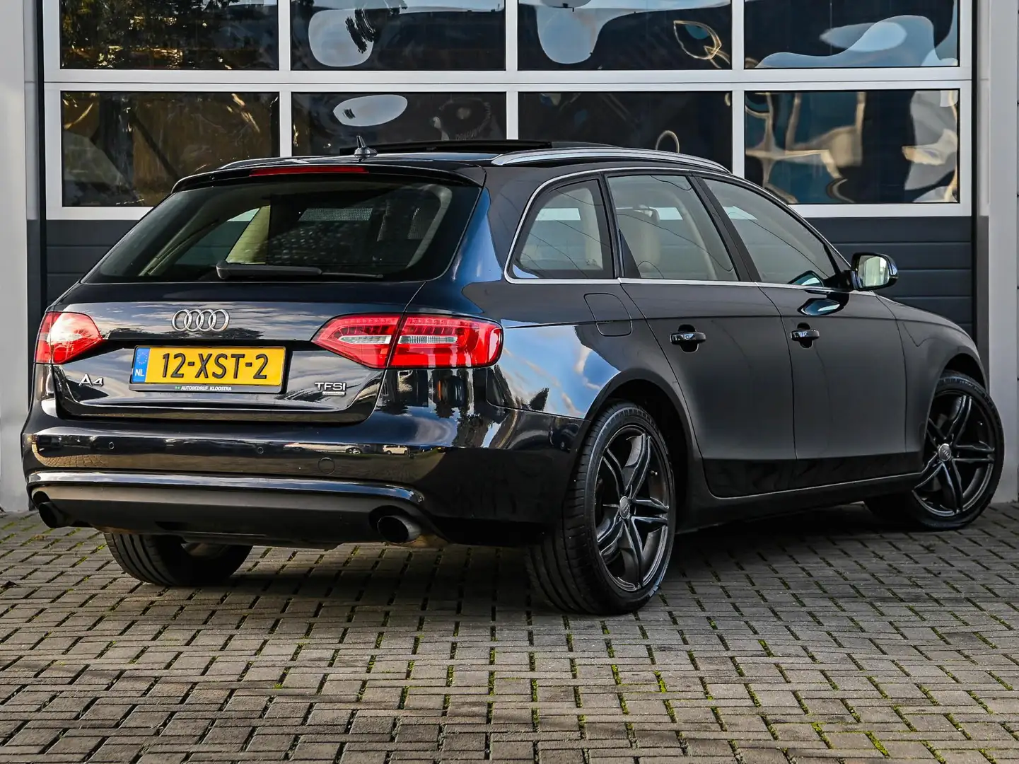 Audi A4 Avant 2.0 TFSI 211pk quattro Pro Line | Panoramada Bleu - 2