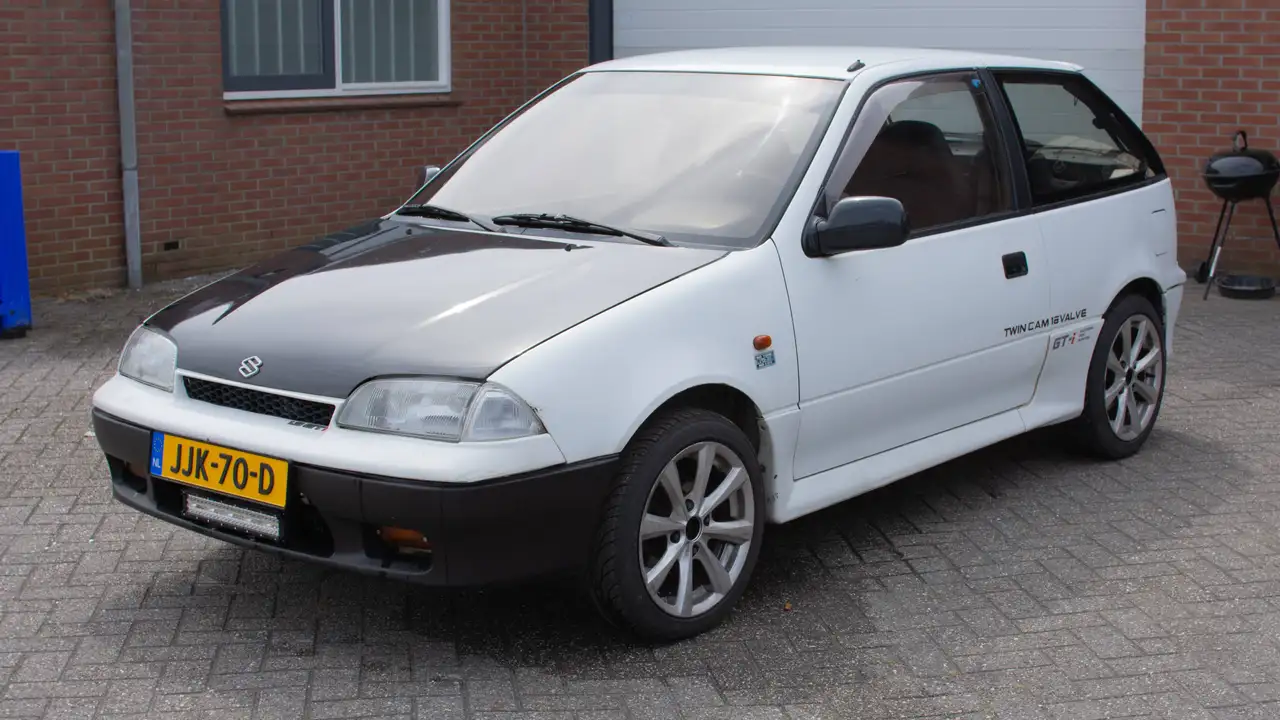 Suzuki Swift 1.3 GTi, foto 2