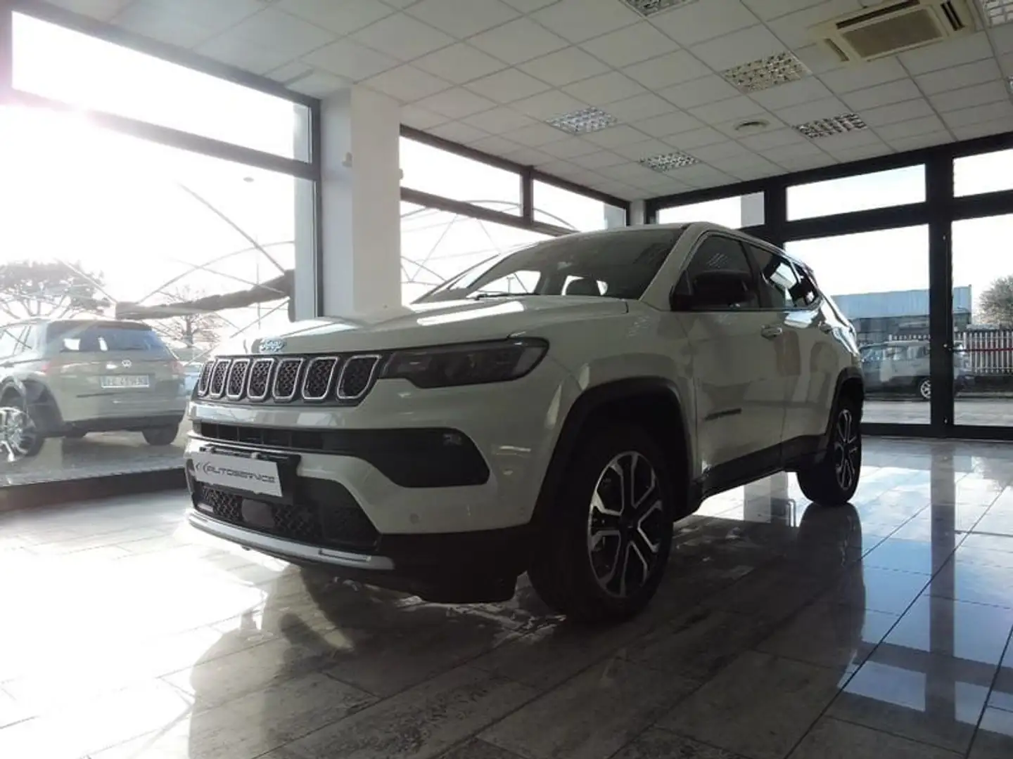 Jeep Compass 1.5 Turbo T4 130 CV MHEV 2WD Altitude Bianco - 1