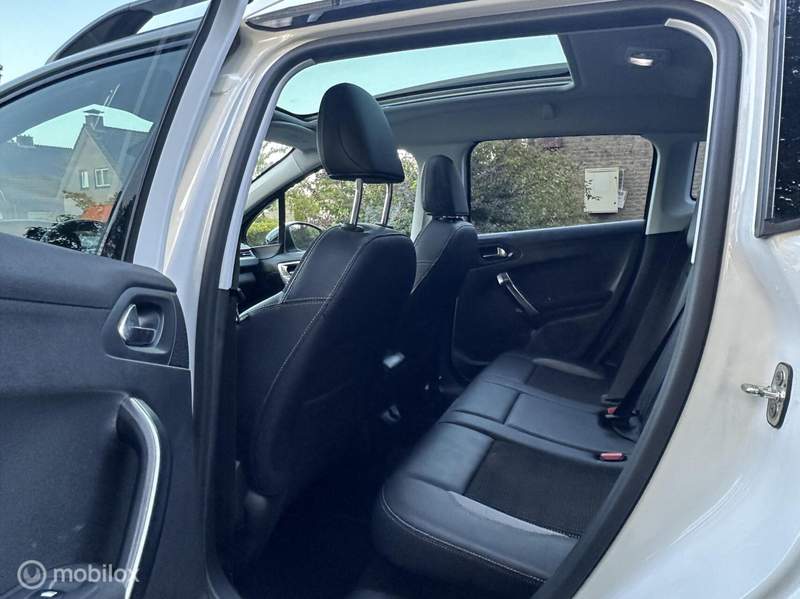 Peugeot 2008 1.2 VTi Blue AUTOMAAT Executive/NAP/NWE APK/OH DO — photo 12