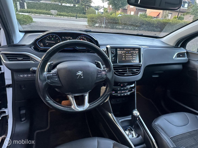 Peugeot 2008 1.2 VTi Blue AUTOMAAT Executive/NAP/NWE APK/OH DO — photo 10