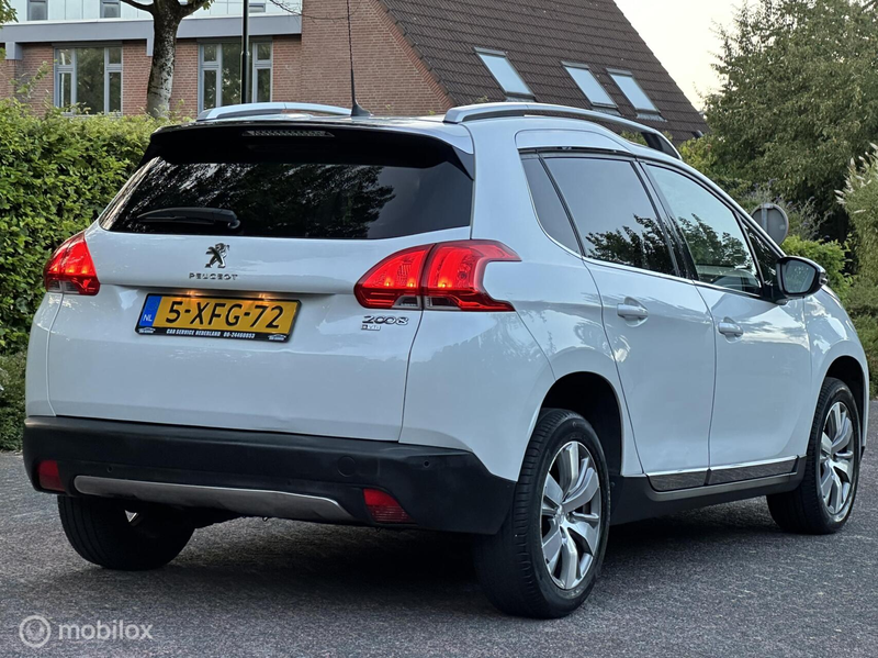 Peugeot 2008 1.2 VTi Blue AUTOMAAT Executive/NAP/NWE APK/OH DO — photo 17