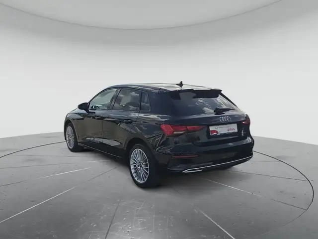 Audi A3 view 4