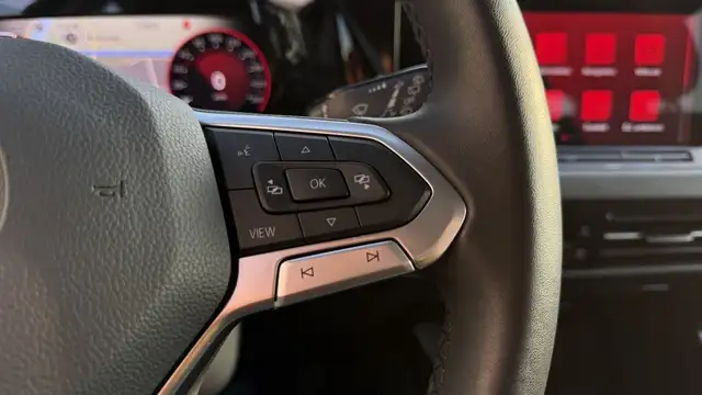 Volkswagen Golf view 15