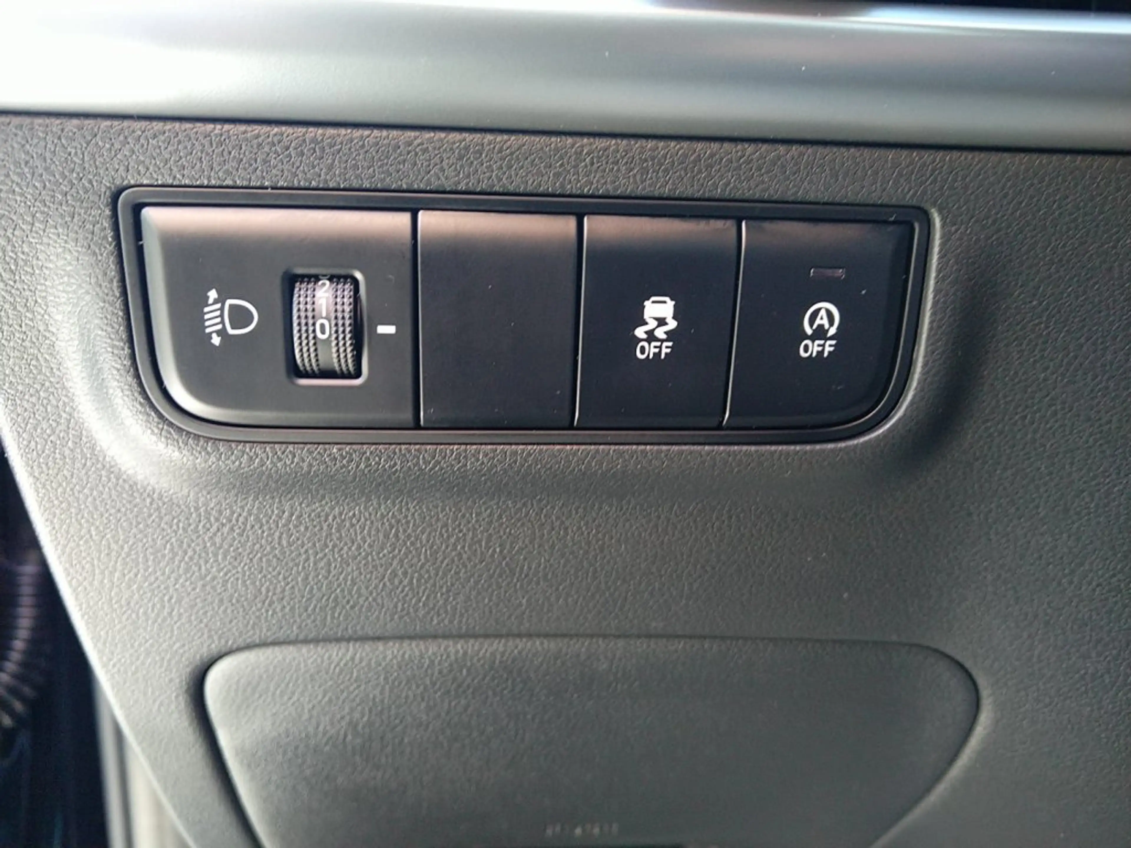 Hyundai TUCSON NX4 Edition 35 1,6 T-GDi 2WD — photo 9