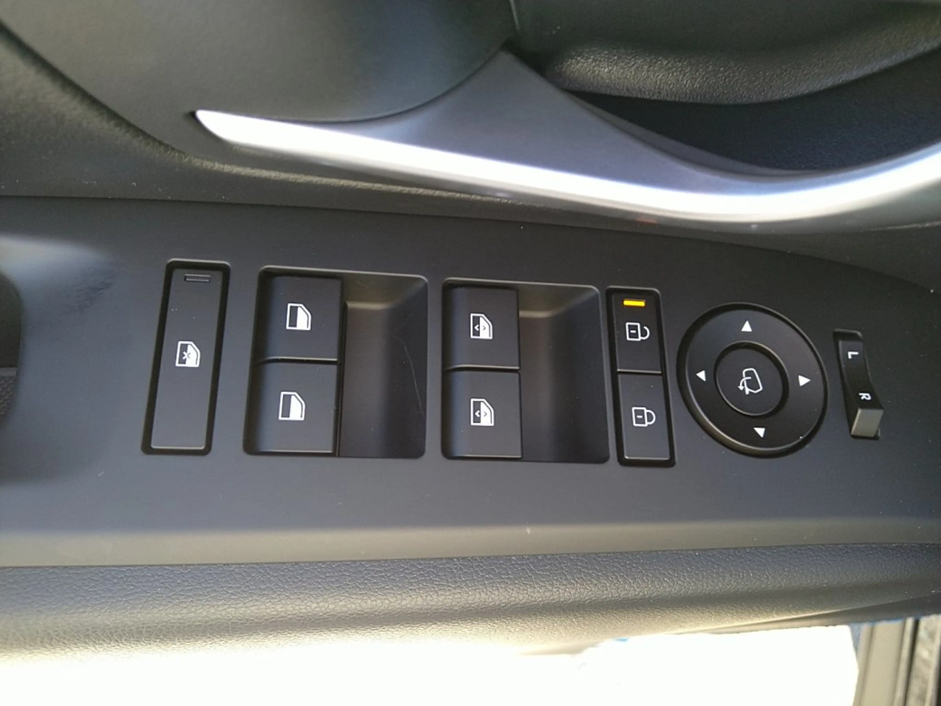 Hyundai TUCSON NX4 Edition 35 1,6 T-GDi 2WD — photo 8