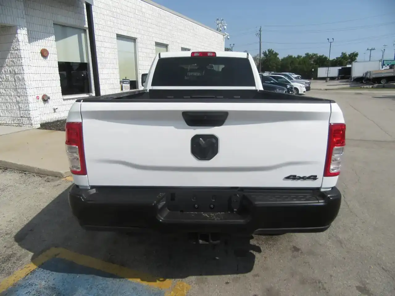 RAM 3500 снимка RAM 3500