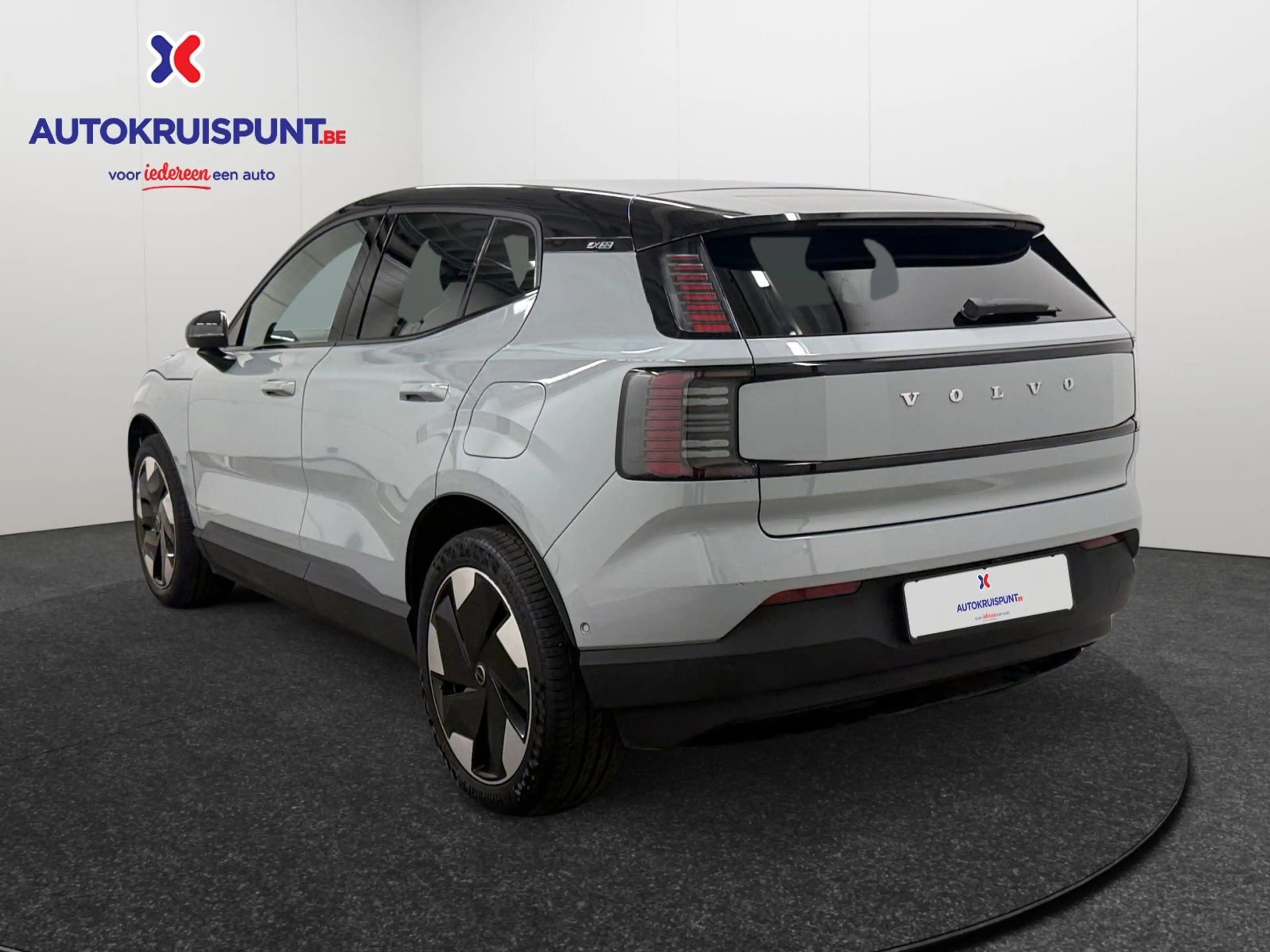Volvo EX30 Single Motor Extended Range Ultra GPS 360Camera Panodak Dig.Airco Led — photo 3
