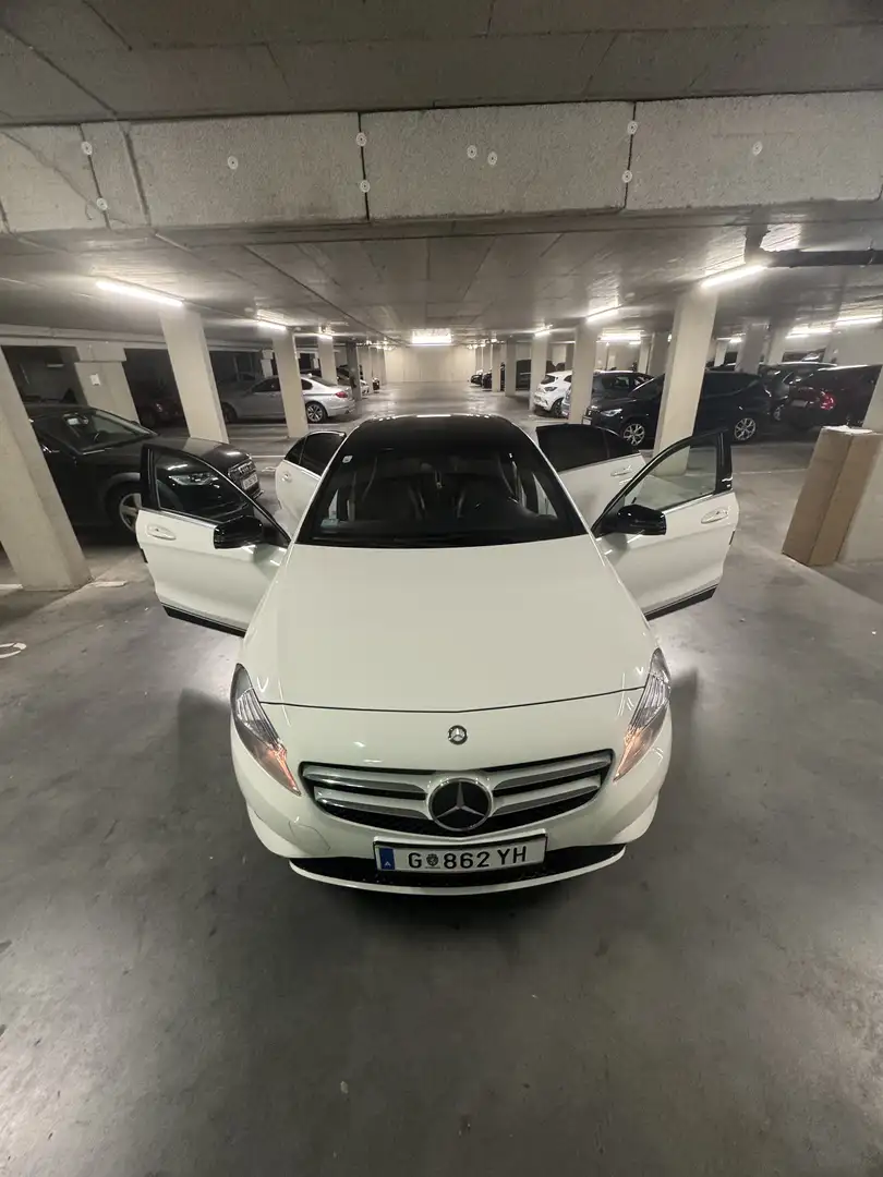 Mercedes-Benz A 180 BlueEfficiency Edition Weiß - 1