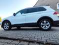 Volkswagen Tiguan Tiguan Diesel 2.0 TDI SCR 4Motion (BlueMotion Tec Blanc - thumbnail 2