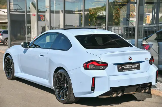 BMW M2 view 5