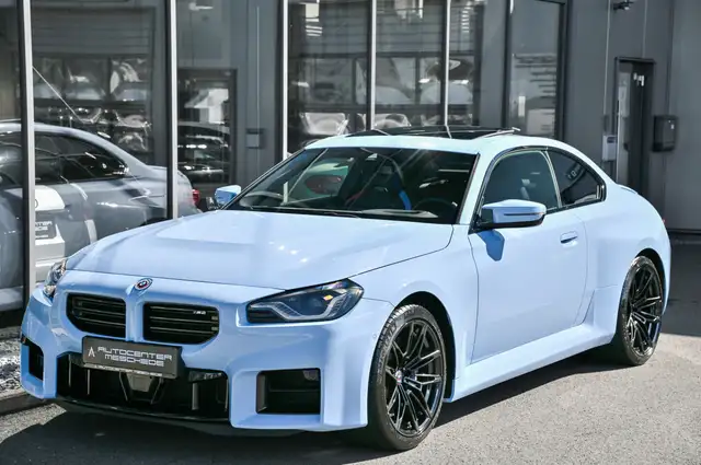 BMW M2 view 2