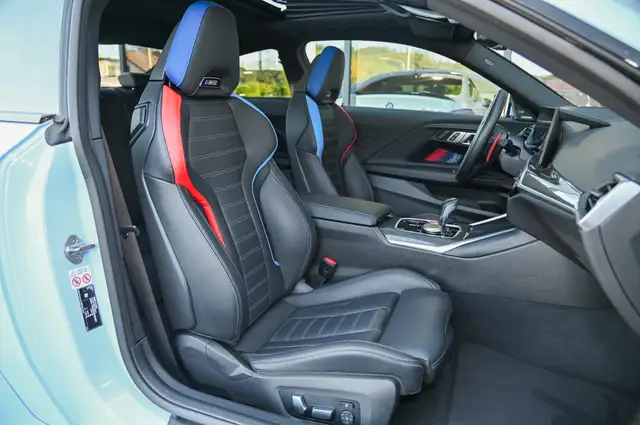 BMW M2 view 13