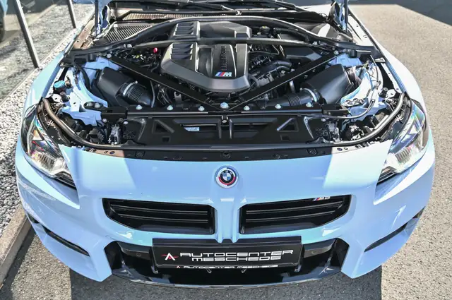BMW M2 view 7