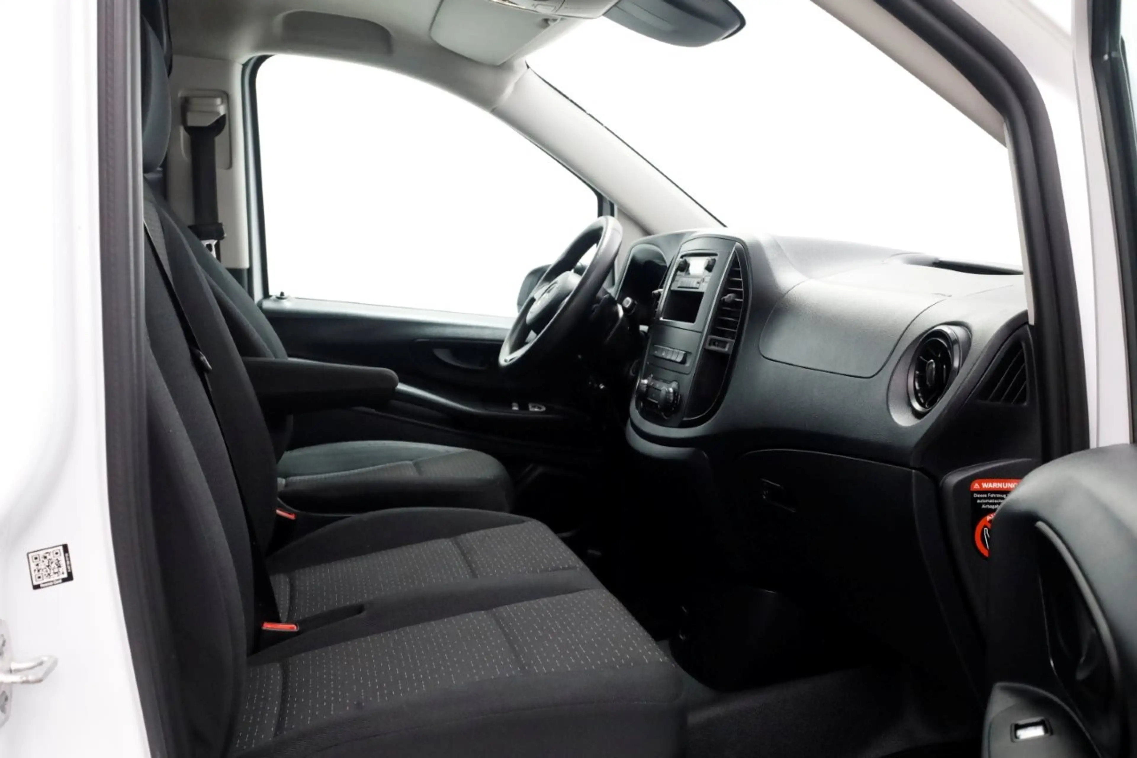 Mercedes-Benz Vito eVito Lang 41 kWh Airco SOH 89,8% 10-2021 — photo 3