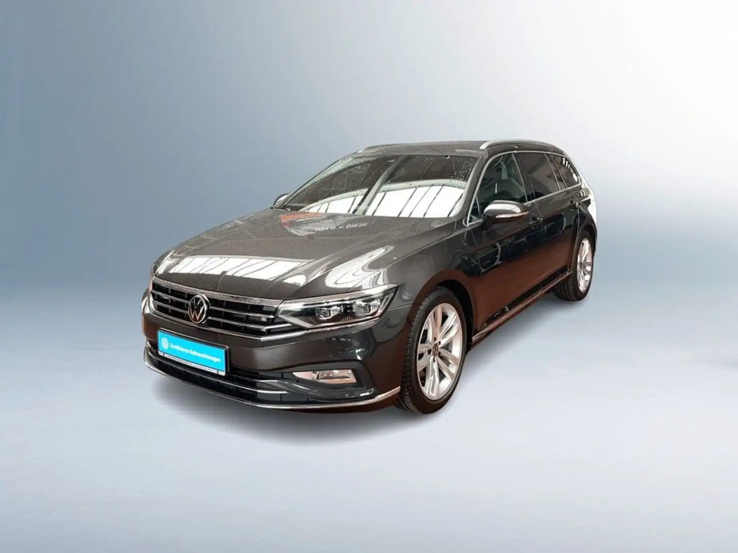 Volkswagen Passat Variant 2.0 TSI DSG Elegance Navi IQ.Ligh Grijs - 2