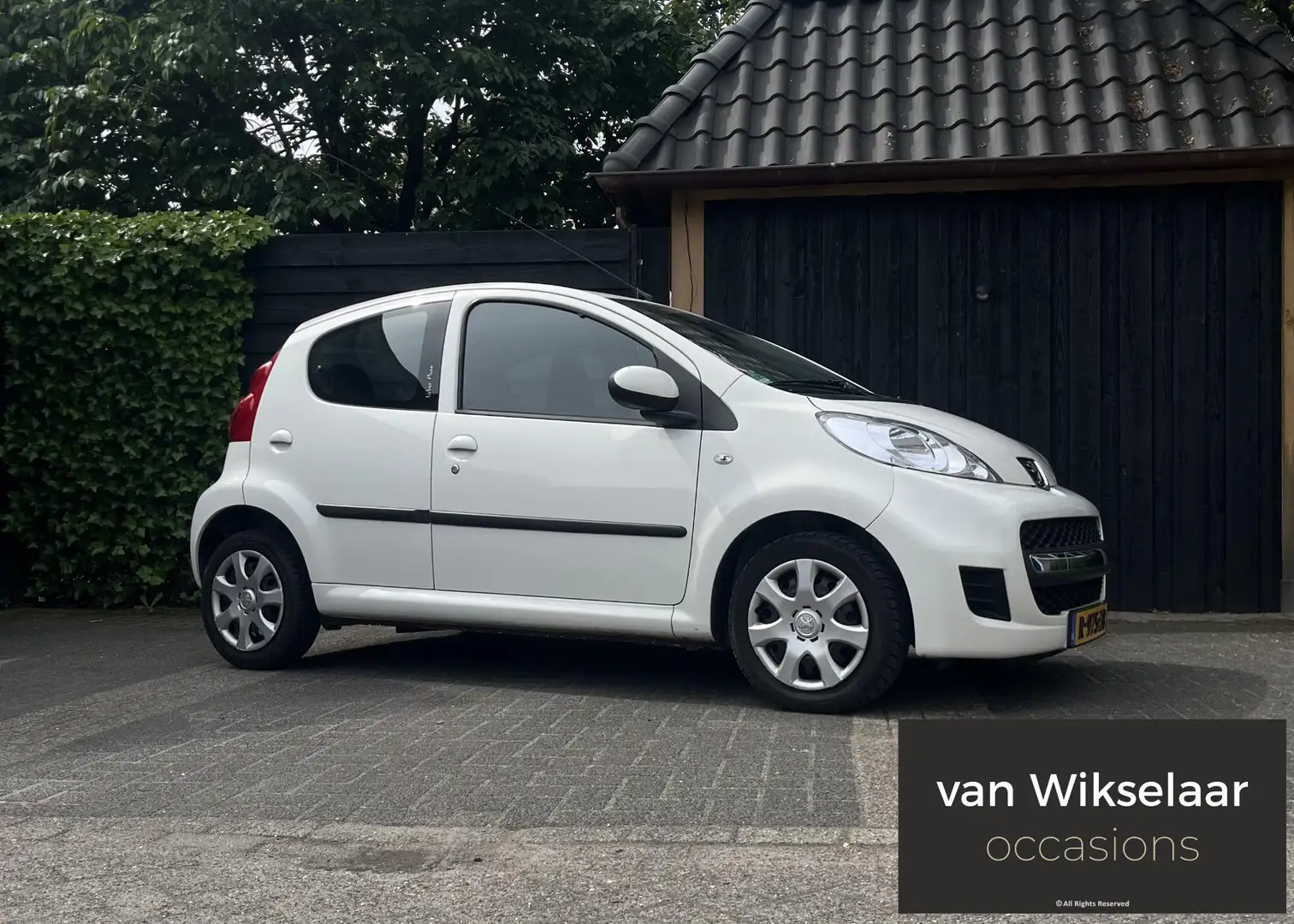 Peugeot 107 1.0-12V XR 2011 - 5 DEURS//AIRCO Bianco - 1