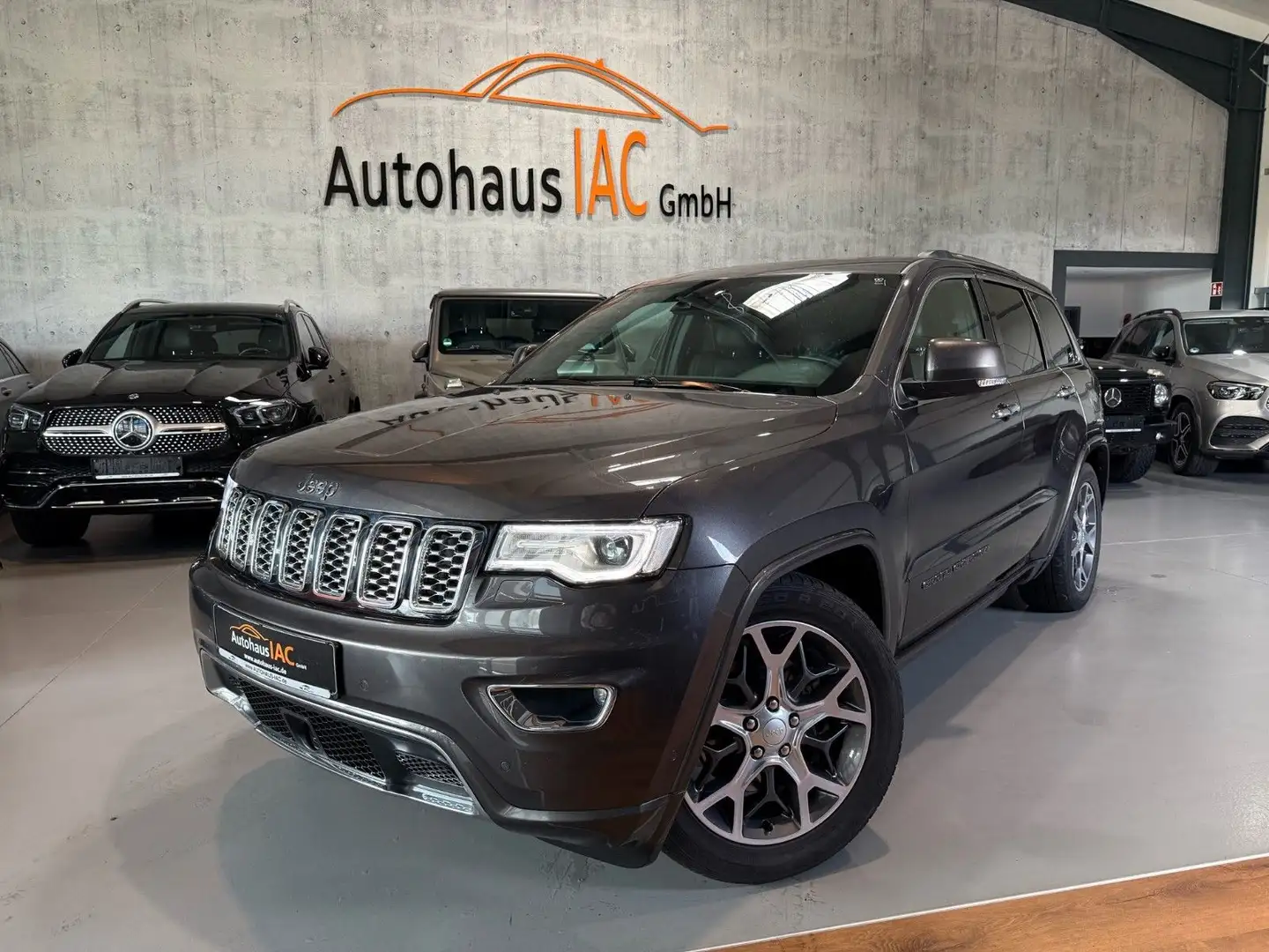 Jeep Grand Cherokee Overland/PANO/ACC/Alpine Premium Grau - 1