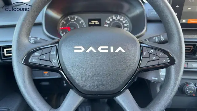 Dacia Sandero view 10