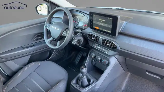 Dacia Sandero view 5