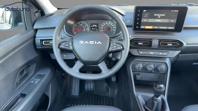 Dacia Sandero view 9