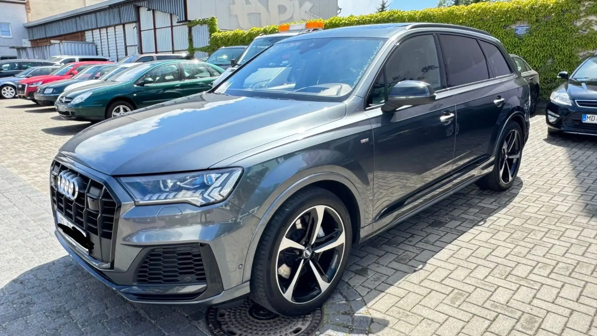 Audi Q7 *Quattro/S line/7Sitzer/Vollausstattung* Grau - 1