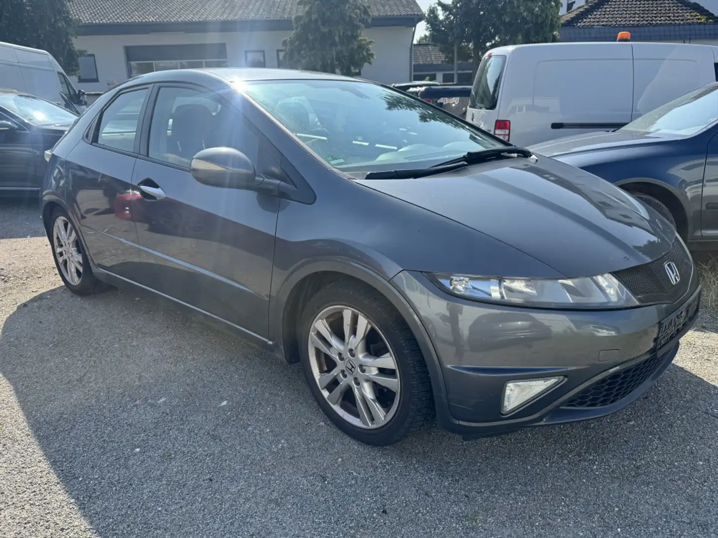 Honda Civic 1.8 Sport   Automatik   Klima 5DR - 2