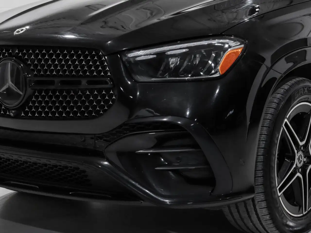 Mercedes-Benz GLE снимка Mercedes-Benz GLE