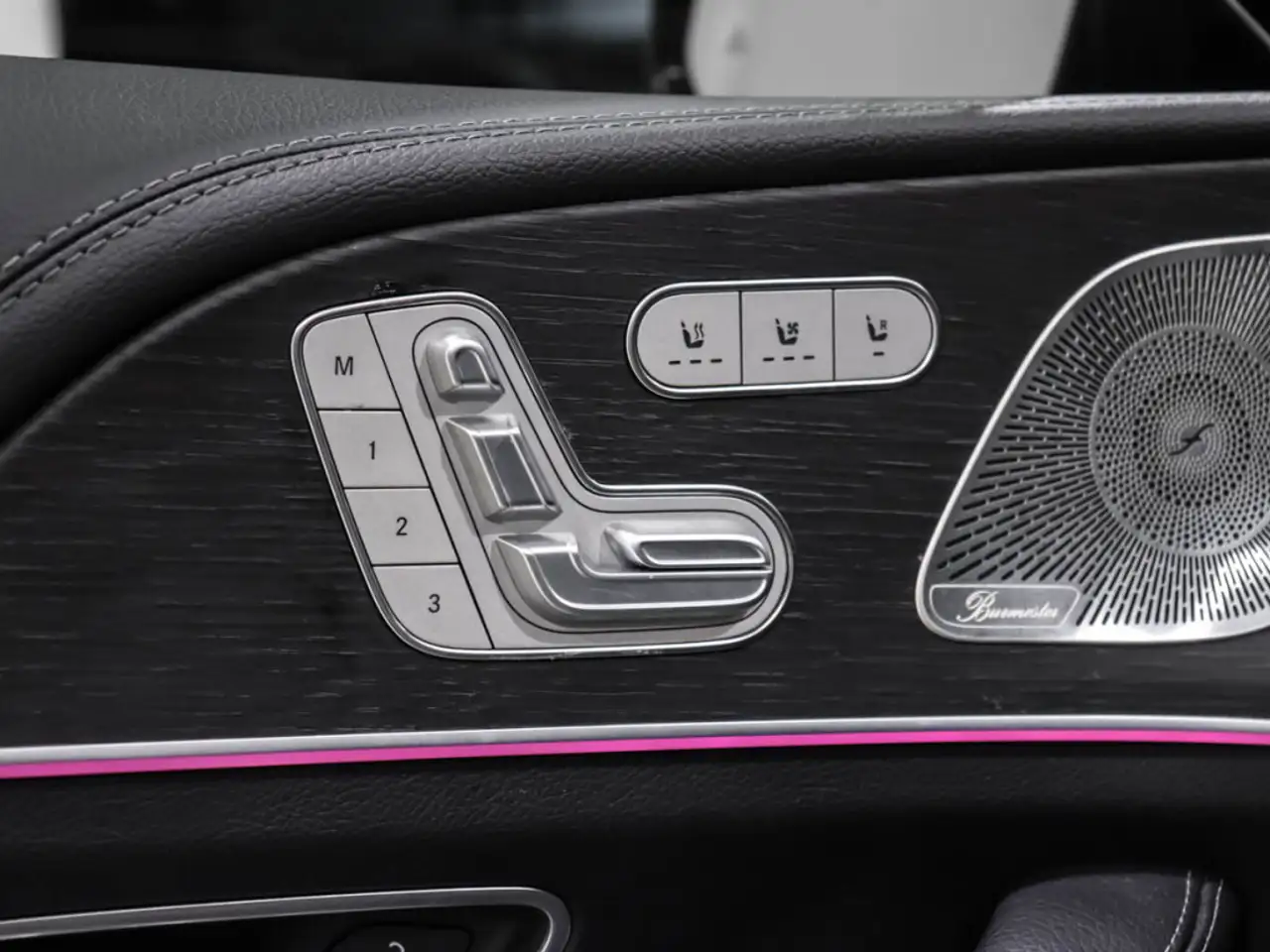 Mercedes-Benz GLE снимка Mercedes-Benz GLE